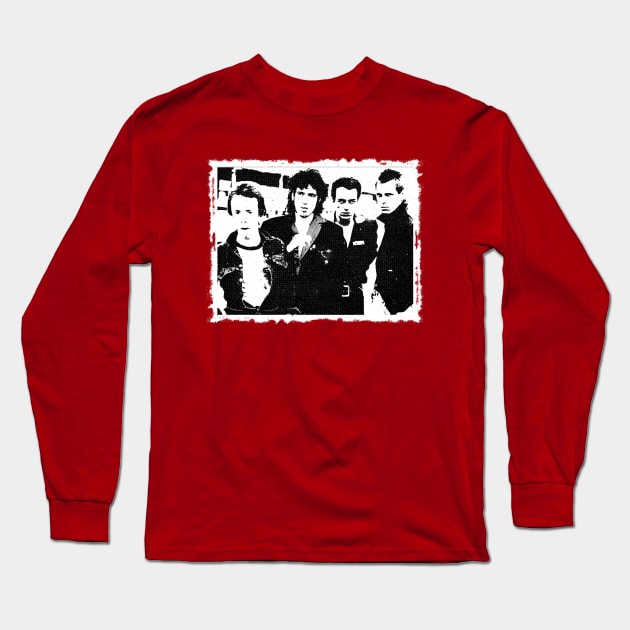 the clash Long Sleeve T-Shirt by Apri